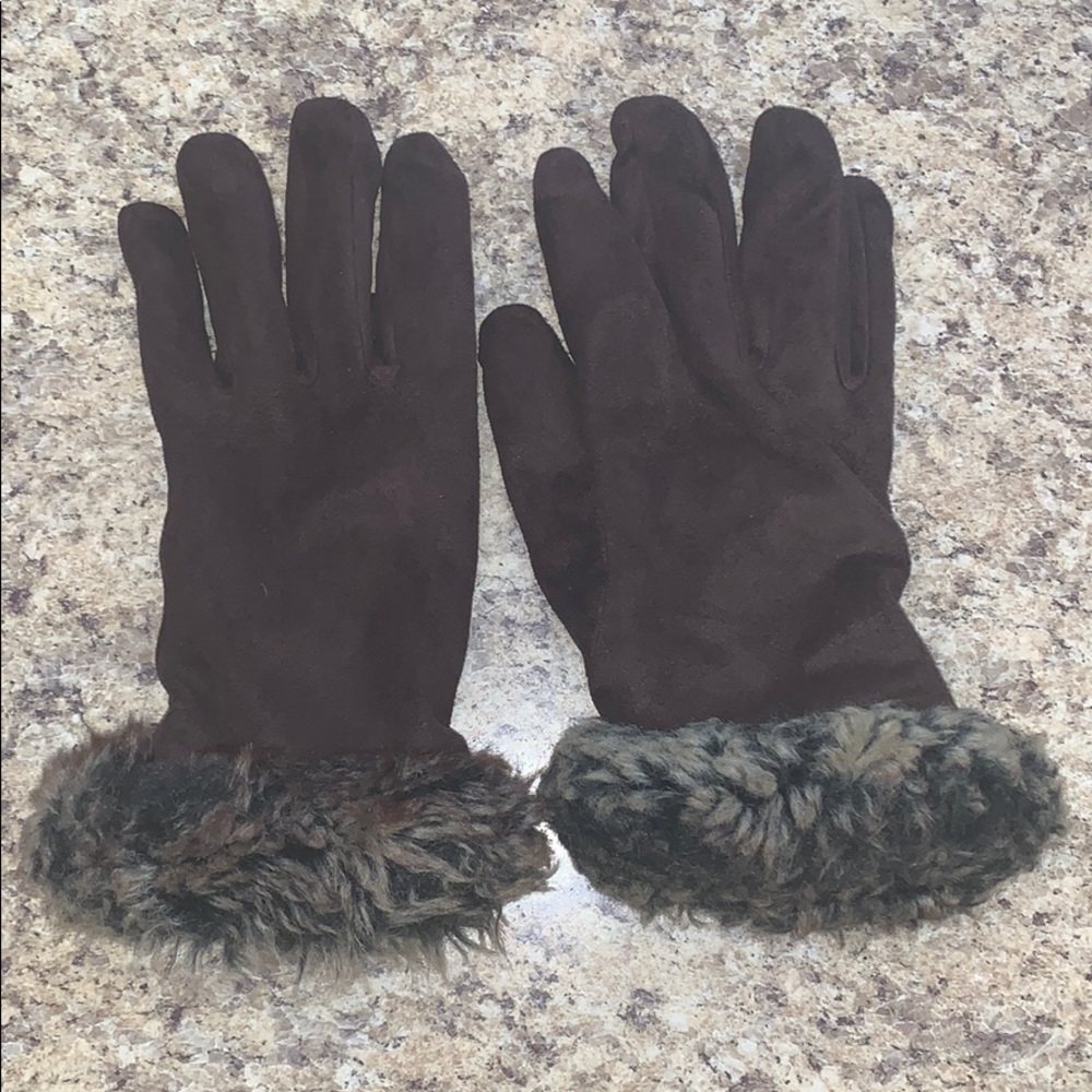 3/$20 🤩❤️ Warm Brown Gloves ❤️
